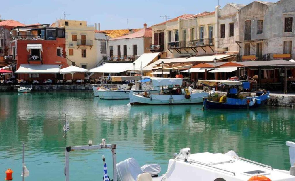 Calergi Residence - Holidays In Crete Atsipopoulo Екстер'єр фото